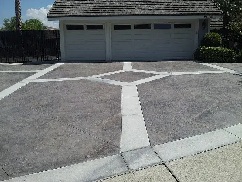 Concrete driveway orange county